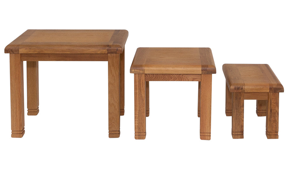 Kinsale - Oak Nests Of Tables