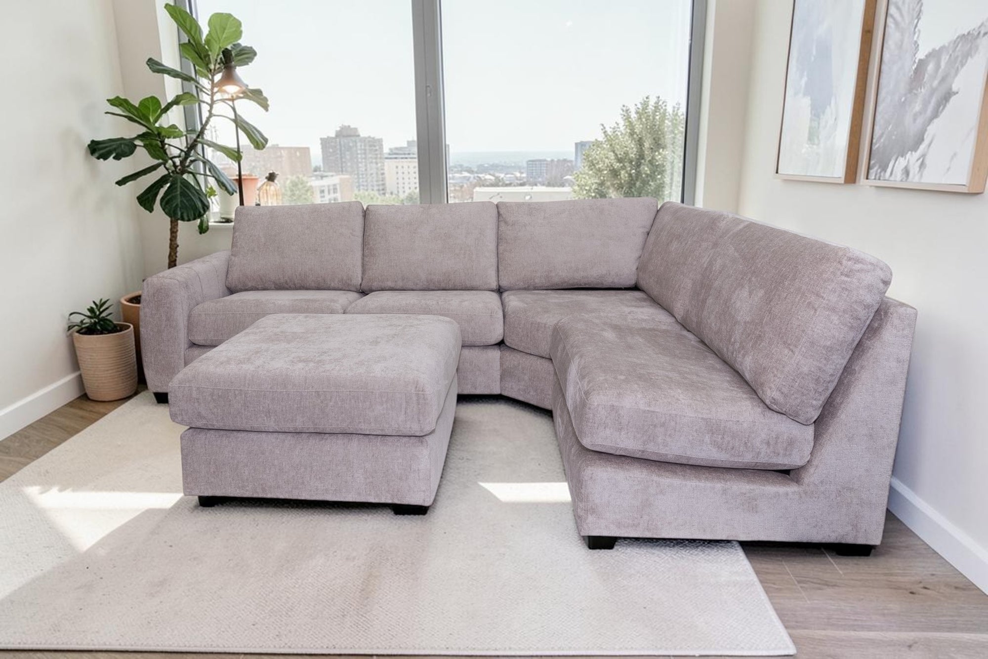 Rosen - Corner Suite with Ottoman