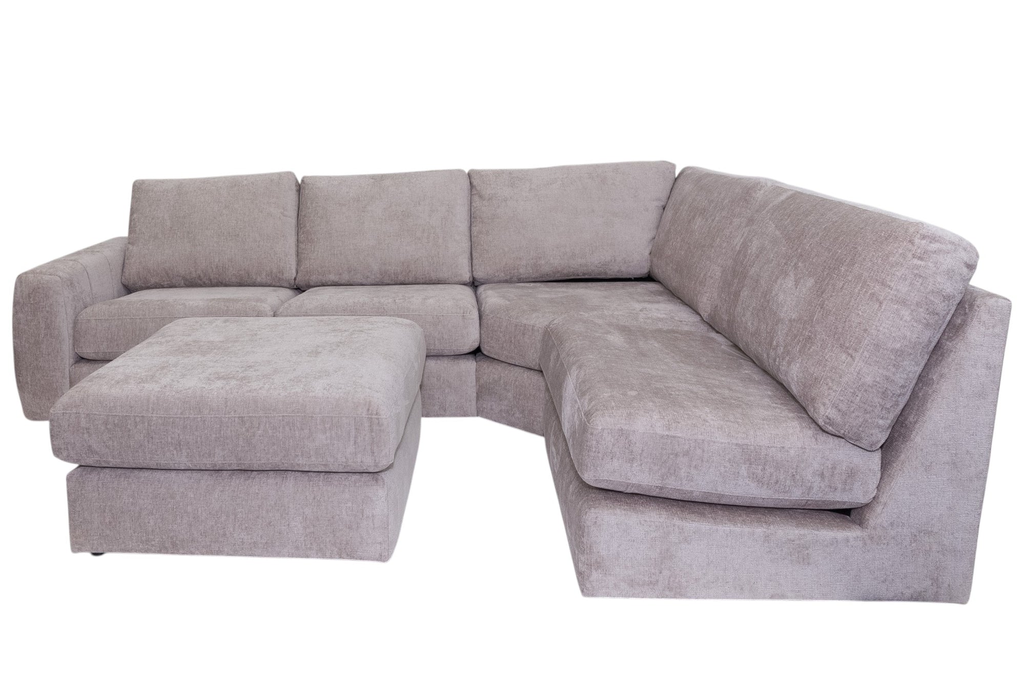 Rosen Corner Suite with Ottoman